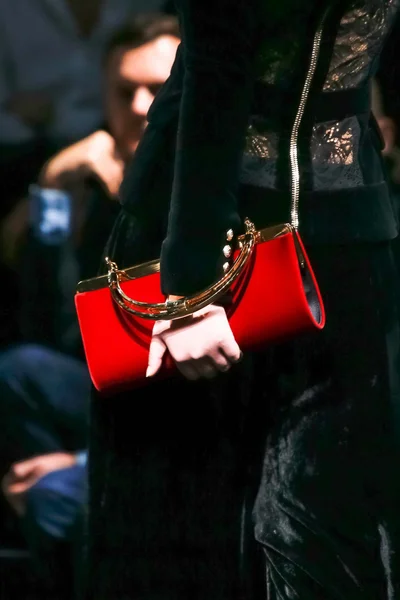 Look 89